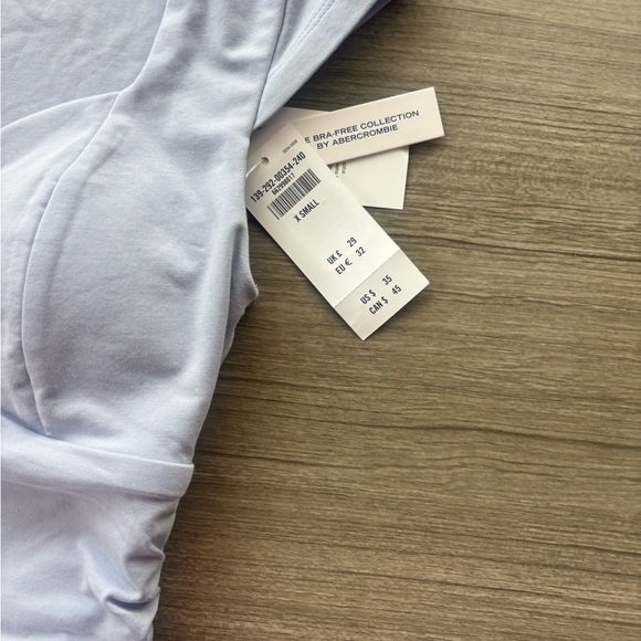 NWT Abercrombie & Fitch Zoe Bra-Free Top - Picture 3 of 4